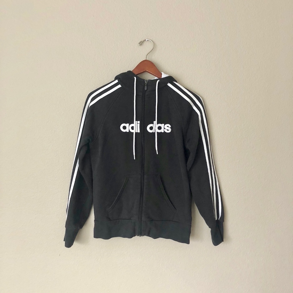 Adidas Vintage Sweatshirt